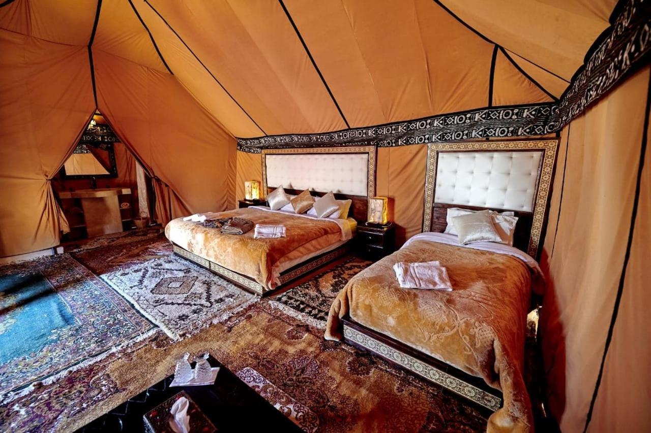 Blue Sky Luxury Camp Hotel Merzuga Kültér fotó
